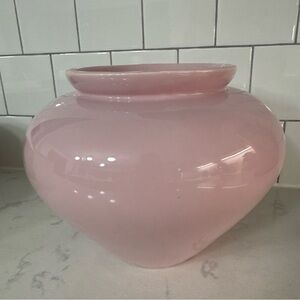 Vintage Haeger Large Ceramic Pink Vase Urn 11”w x 9”h  #106 1992